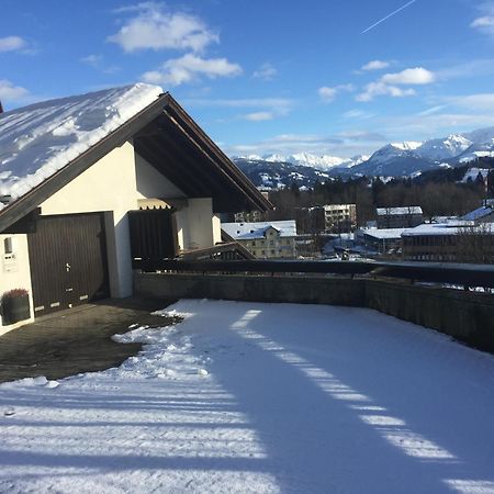 Exklusiver Souterrain - Zentral, Ruhig Mit Grosser Terrasse, Bergblick Und Privaten Sauna Zzgl Immenstadt im Allgau Bagian luar foto